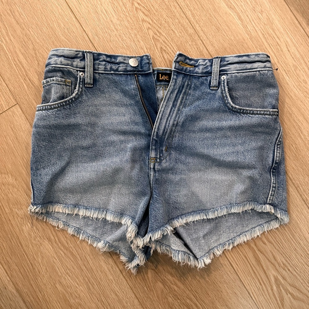 Lee Denim Shorts Size 29 Medium